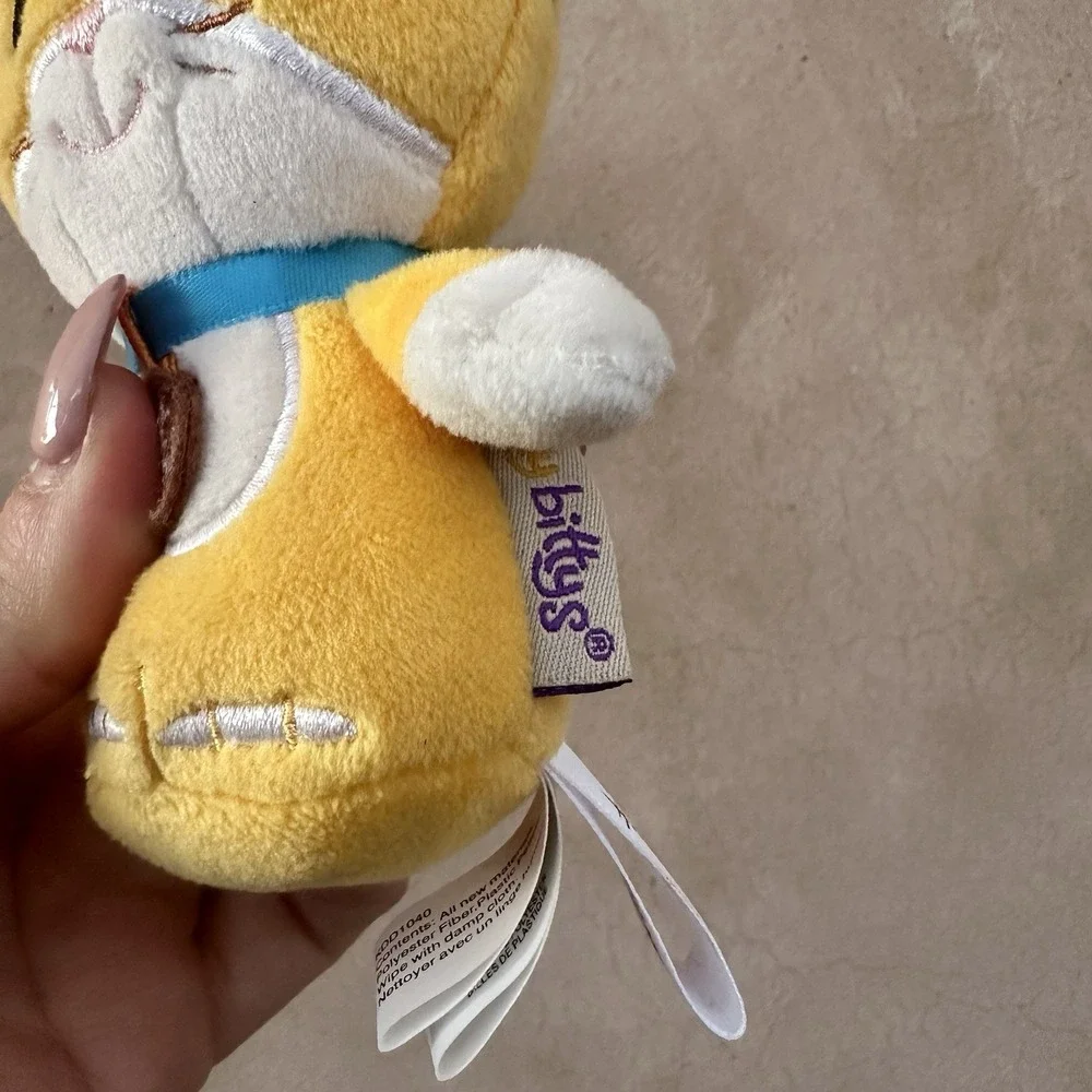 Hallmark Itty Bitty Yellow Kitten Cat Football 5